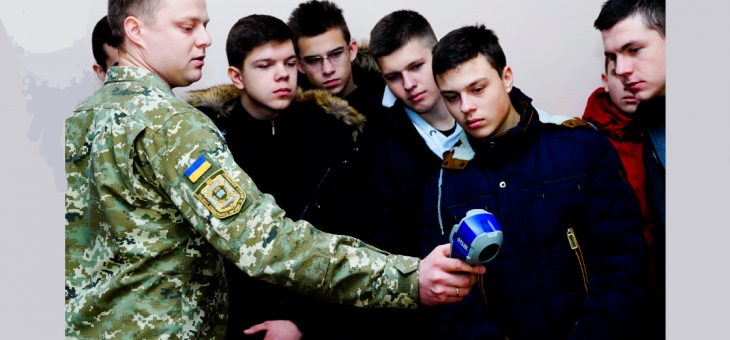 ДЕНЬ ВІДКРИТИХ ДВЕРЕЙ: МАЙБУТНІ АБІТУРІЄНТИ ВИЗНАЧАЮТЬСЯ З ВИБОРОМ